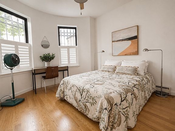 3rd image of 9 Albemarle St APT 2