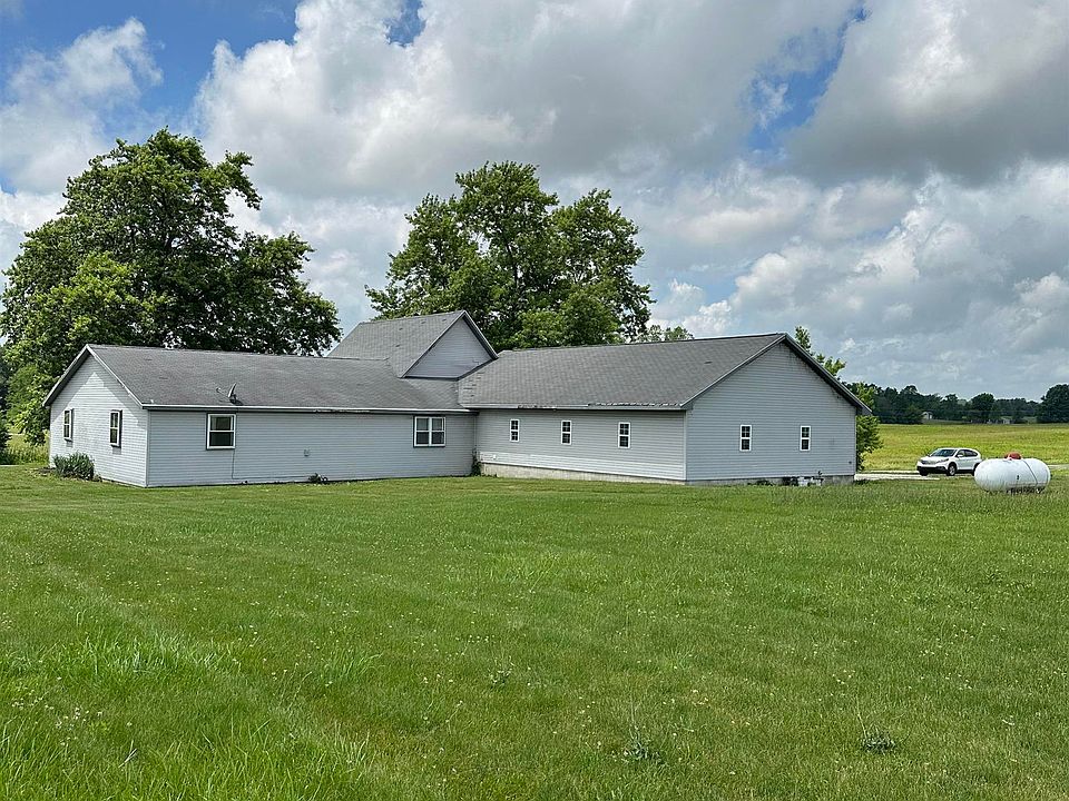 2215 N 400 E, Lagro, IN 46941 MLS 202322921 Zillow