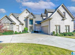 3000 Panorama Brook Cir, Vestavia Hills, AL 35216