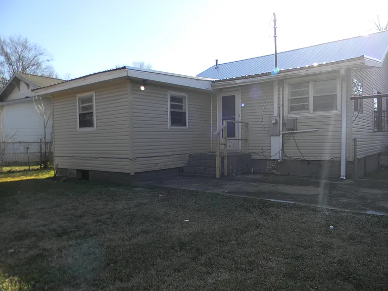 4305 Pulaski St — Photo 17