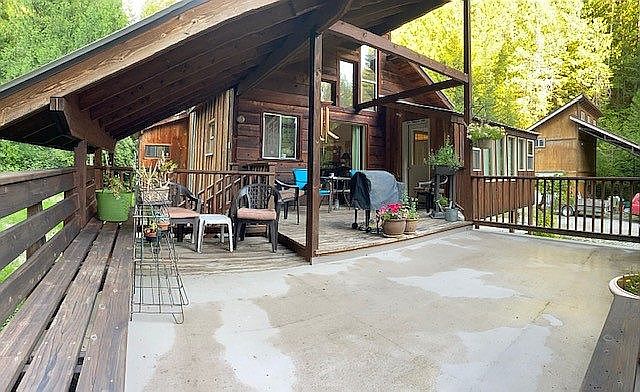 1st image of 1088 Clugston Onion Creek Rd