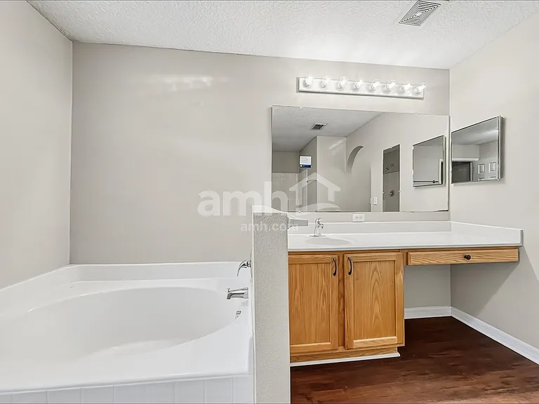97154 Yorkshire Dr — Photo 12