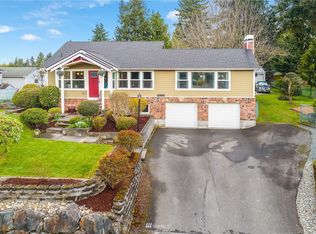 23118 Brier Rd, Lynnwood, WA 98036