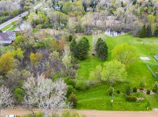 5660 Hickock St, West Bloomfield, MI 48324