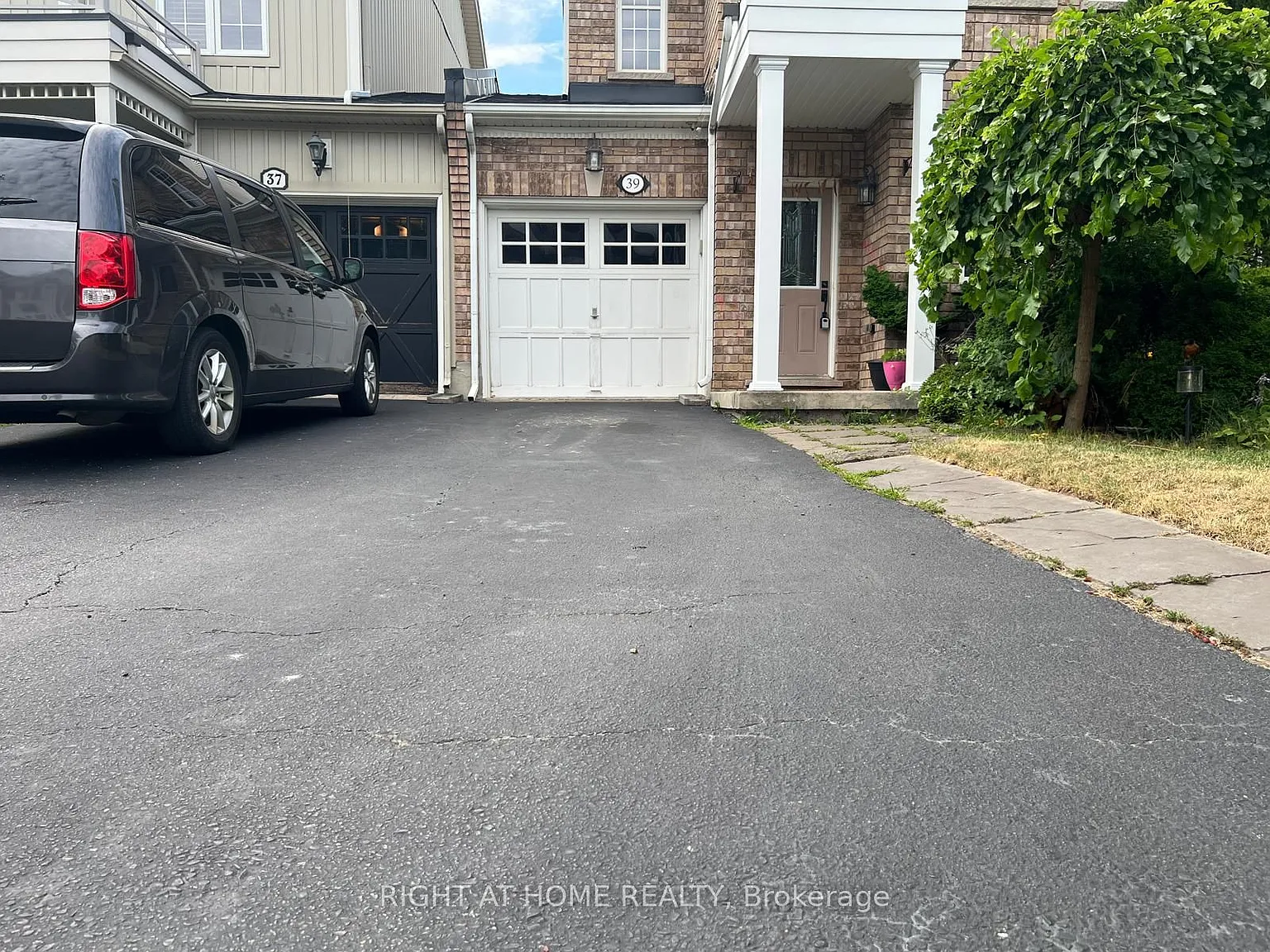3 bed, $3,200 — Photo 3