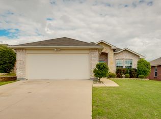 3208 Jetranger Rd, Hurst, TX 76053