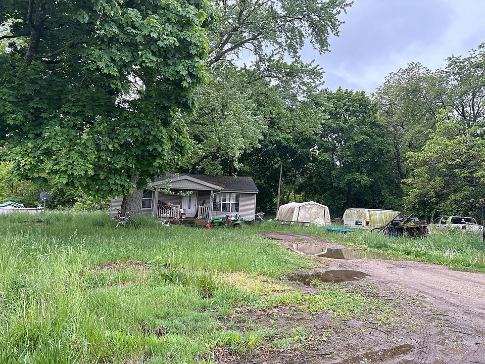 1st image of 527 Rex Ct