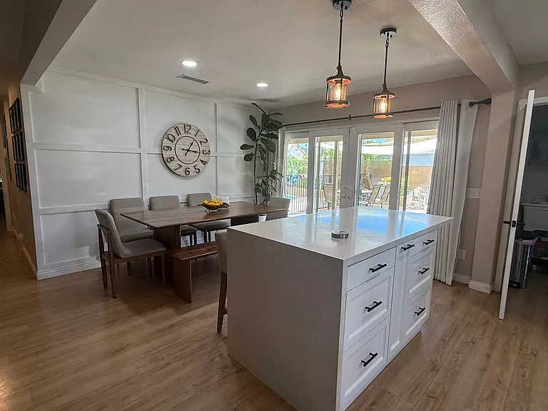3165 Weatherby Dr — Photo 10