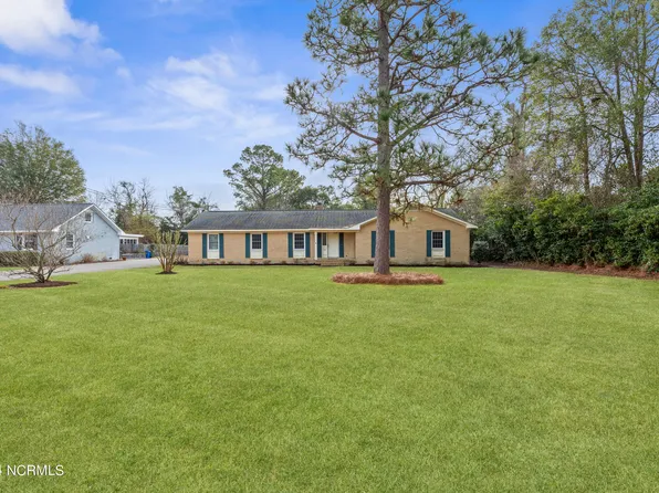 120 Windemere Rd, Wilmington, NC 28405