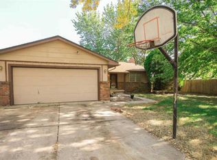 1636 N Baltimore Ave, Derby, KS 67037