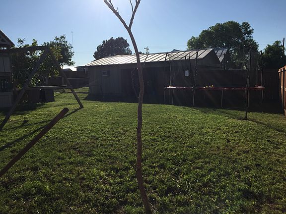 Huge backyard!