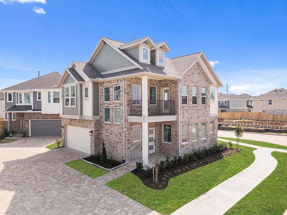 1st image of 1302 Shaded Rock Dr
