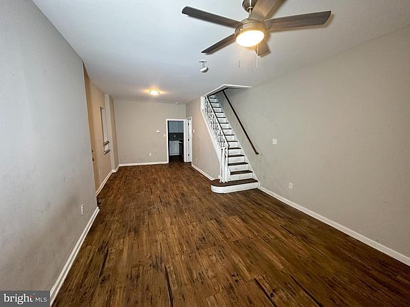 5th image of 4661 James St