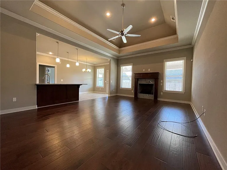 3003 SW Satinwood Ave — Photo 3