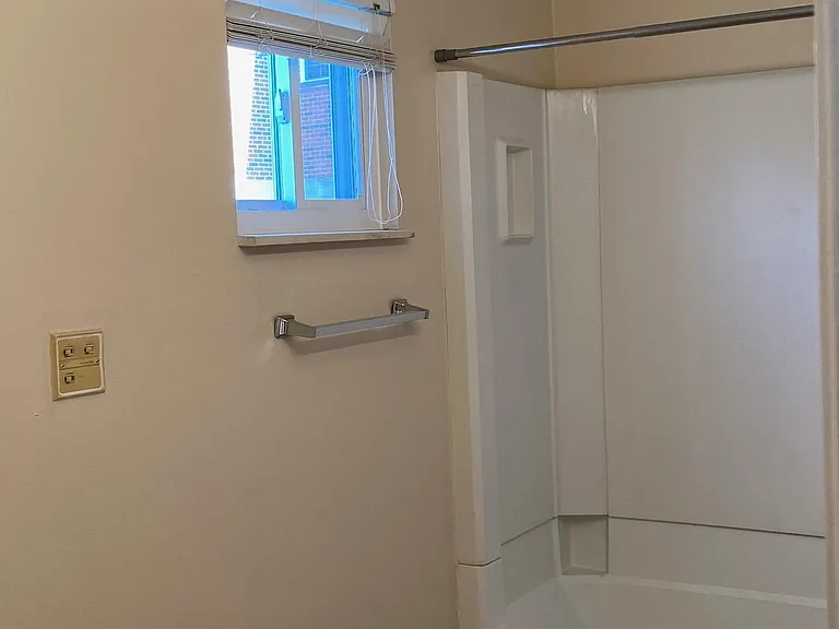 5814 E Pea Ridge Rd #1 — Photo 7