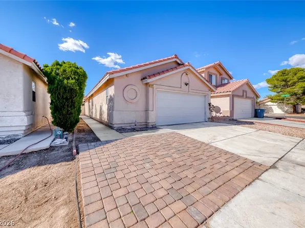 4669 Spitfire St, Las Vegas, NV 89115