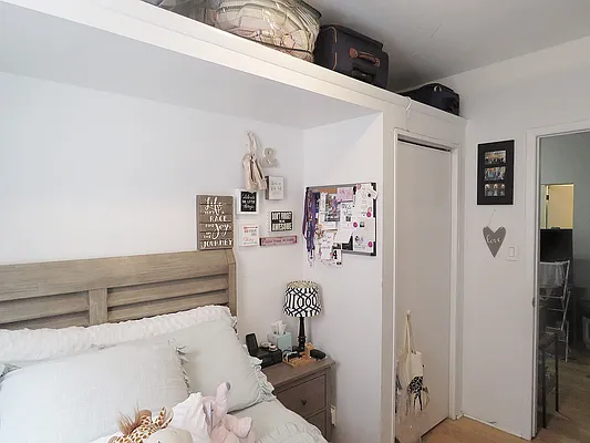 Rented by Corcoran | media 7