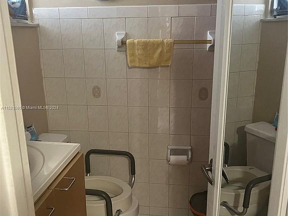 2nd image of 8801 W Flagler St APT 309