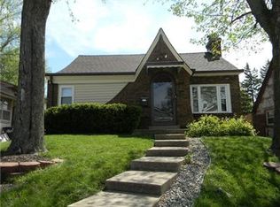 61 N 14th Ave, Beech Grove, IN 46107