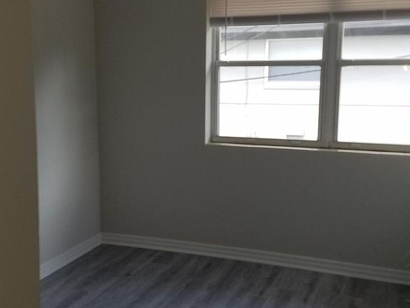 2nd image of 3411 Hendricks Ave APT 3