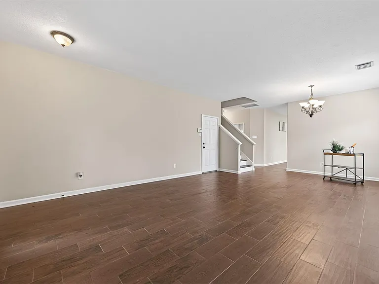 10427 Lyndon Meadows Dr — Photo 12