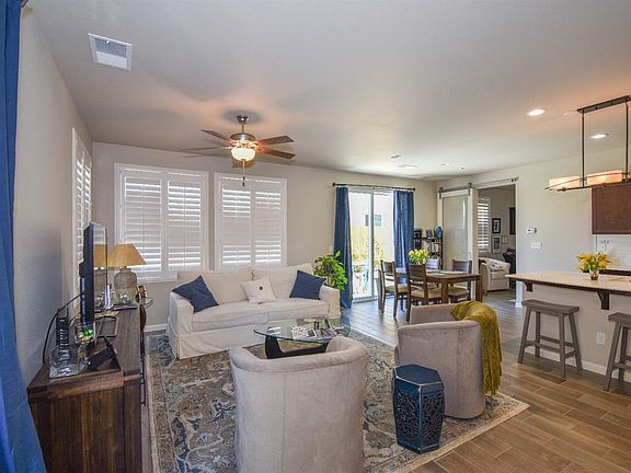 4th image of 2080 E Corneliuson Dr