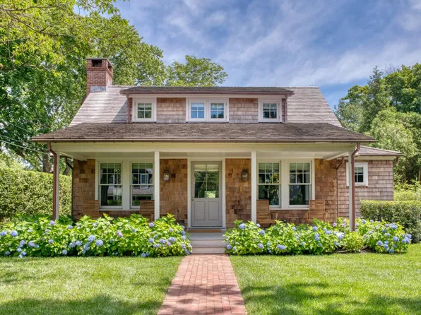 128 Halsey Street, Southampton, NY 11968