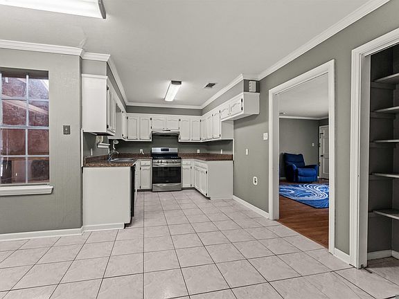 4th image of 13346 Perkins Rd