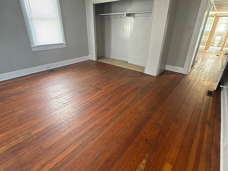 612 Berry St — Photo 16