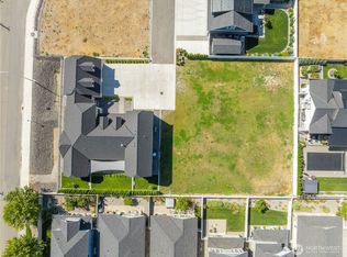 325 Pugsley Pl NW, East Wenatchee, WA