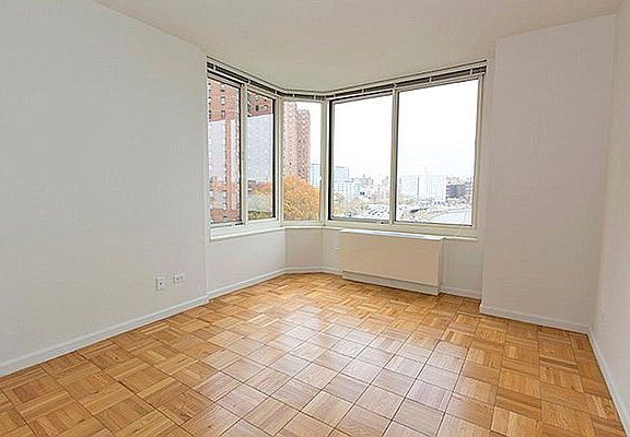 3rd image of 1775 York Ave APT 11G