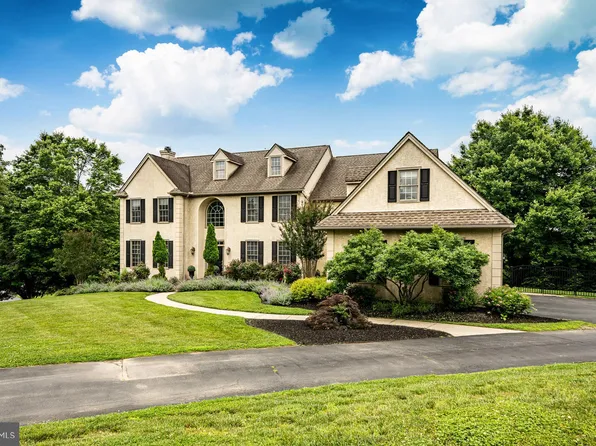 4 Taylor Chase Ln, West Chester, PA 19382