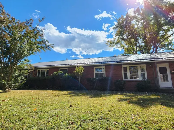 60 Elm Bend Rd, Brevard, NC 28712