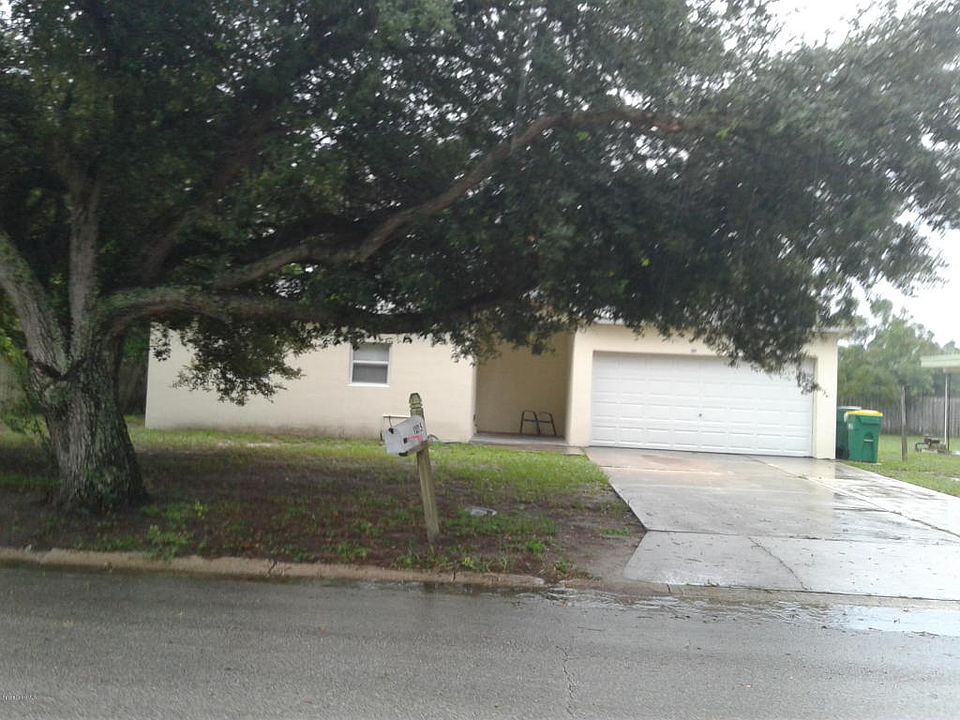 2nd image of 1105 Bristol Dr