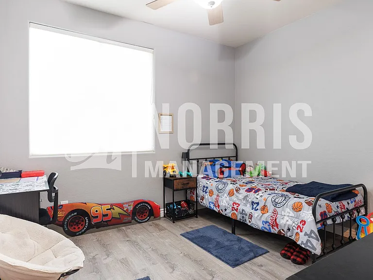 311 W Blue Lagoon Dr — Photo 42
