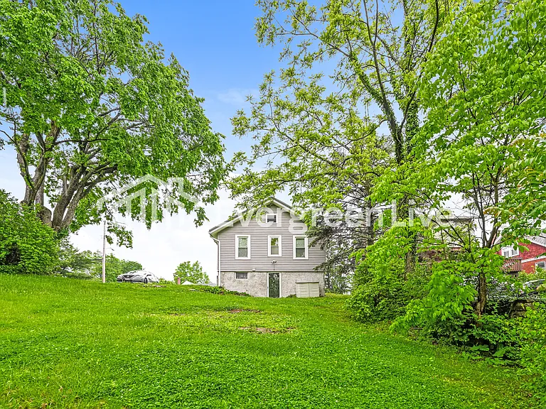 5320 Colerain Ave — Photo 15
