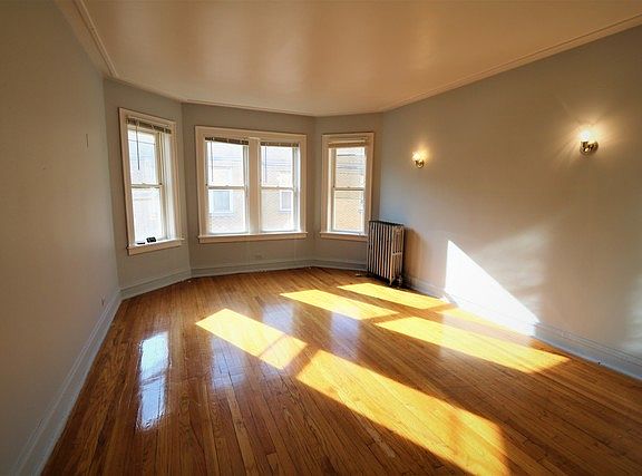 4th image of 8212 S Drexel Ave APT 3W