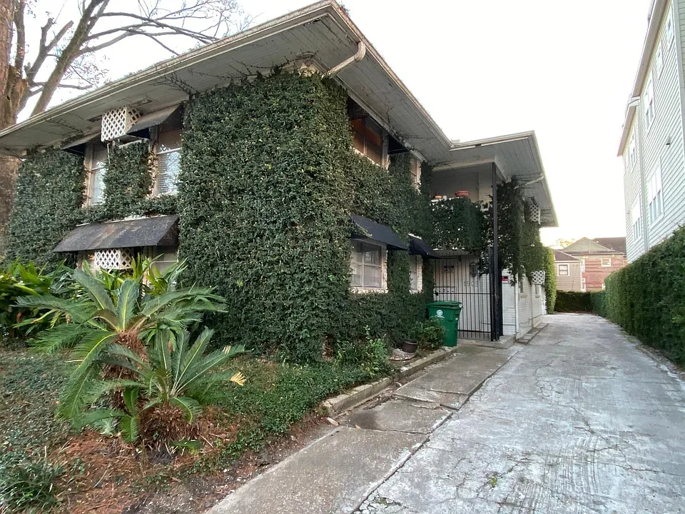 1909 Colquitt St #3