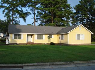 203 Rowan Pl, Washington, NC 27889