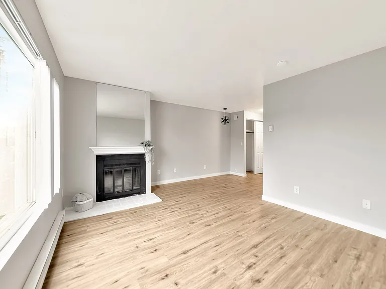 Terwilliger Terrace — Photo 13