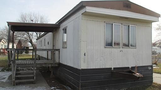 1st image of 455 Eve Dr #455