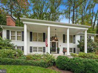 2248 N Vermont St, Arlington, VA 22207