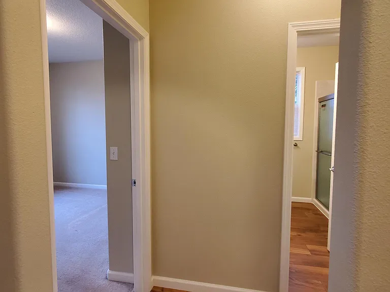 1203 NE 161st Ct — Photo 7