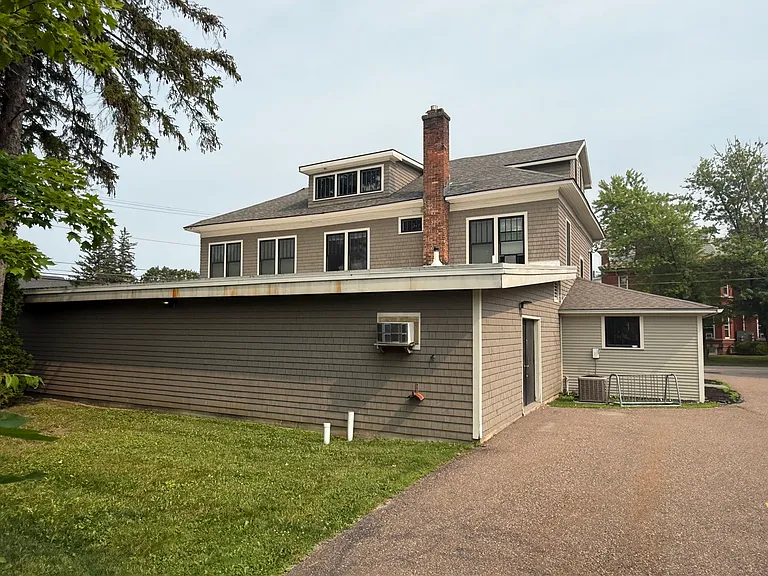 430 Shelburne Rd #3 — Photo 47