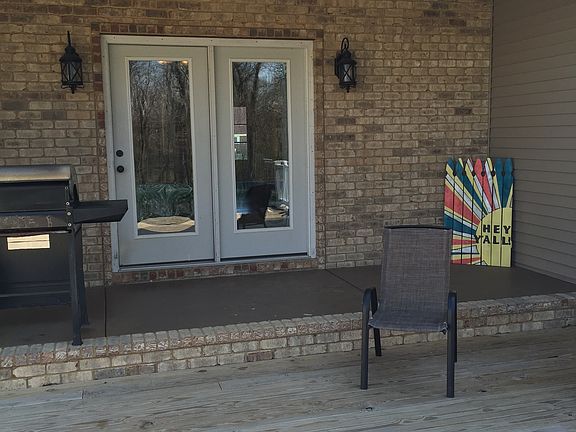 Porch(6x19)/Deck(740 sf)