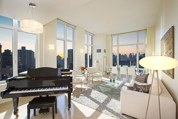 Sold by Brown Harris Stevens | media 25