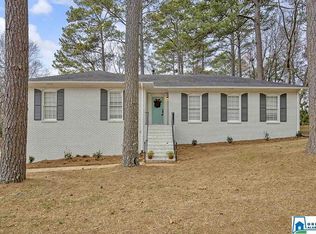 905 Skyview Ln, Birmingham, AL 35235