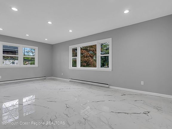 3rd image of 419 Harnell Ave