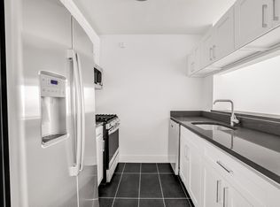 420 W 42nd St APT 27E, New York, NY 10036