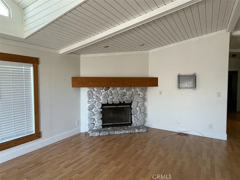 24-21851 Newland St #24 — Photo 8